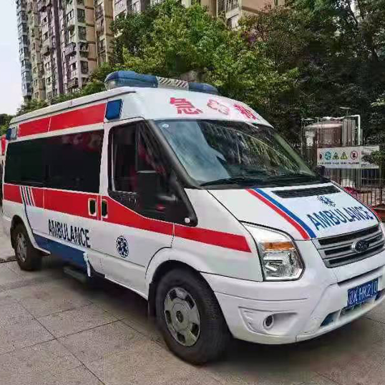 安康长途救护车护送病人返乡